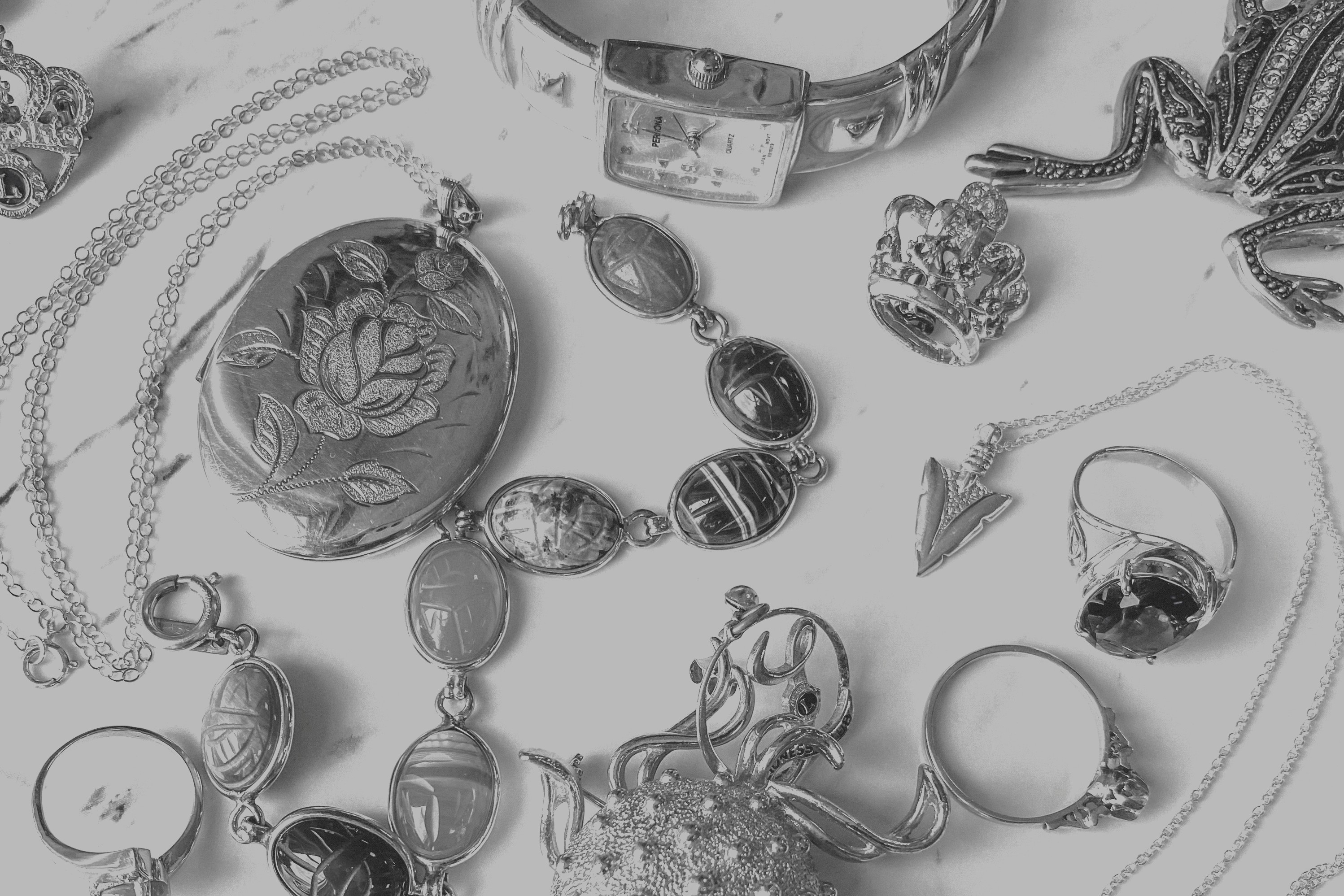 Jewellery & Costume Jewellery 